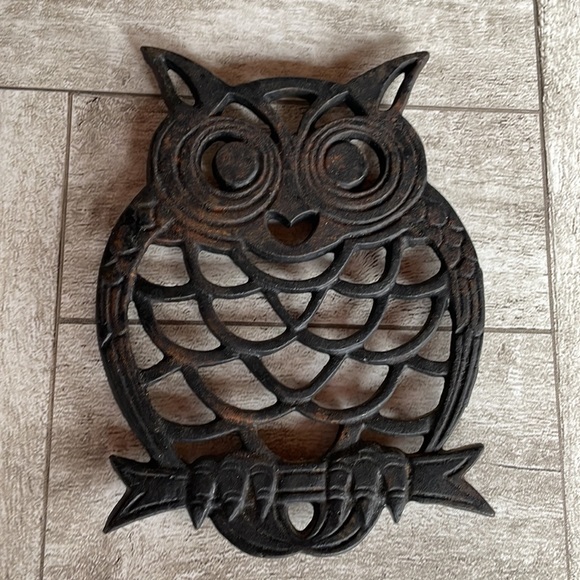 Vintage Cast Iron Owl Trivet - Picture 3 of 8